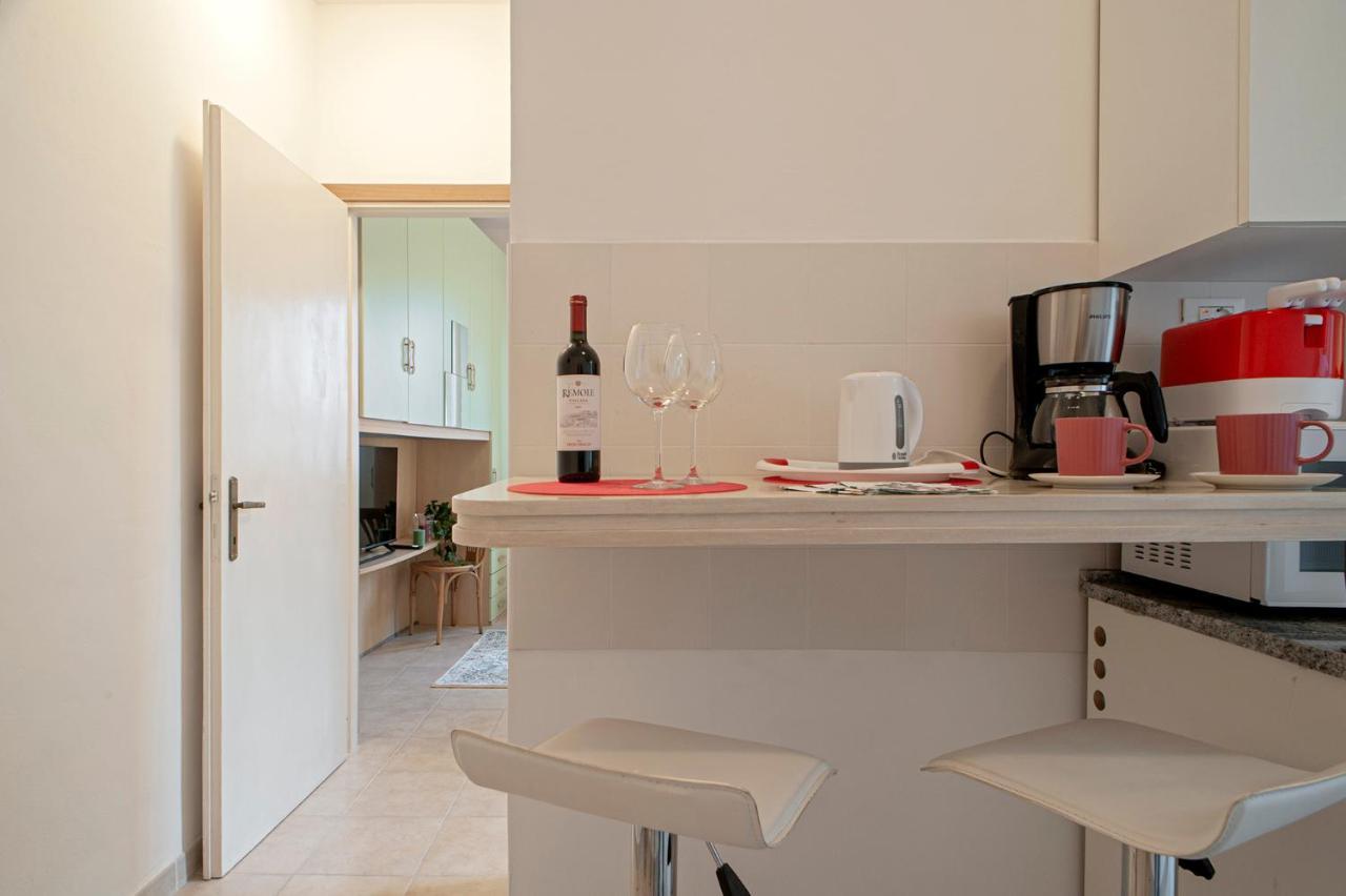 L'Angolo Di Grace Apartment Livorno Ngoại thất bức ảnh