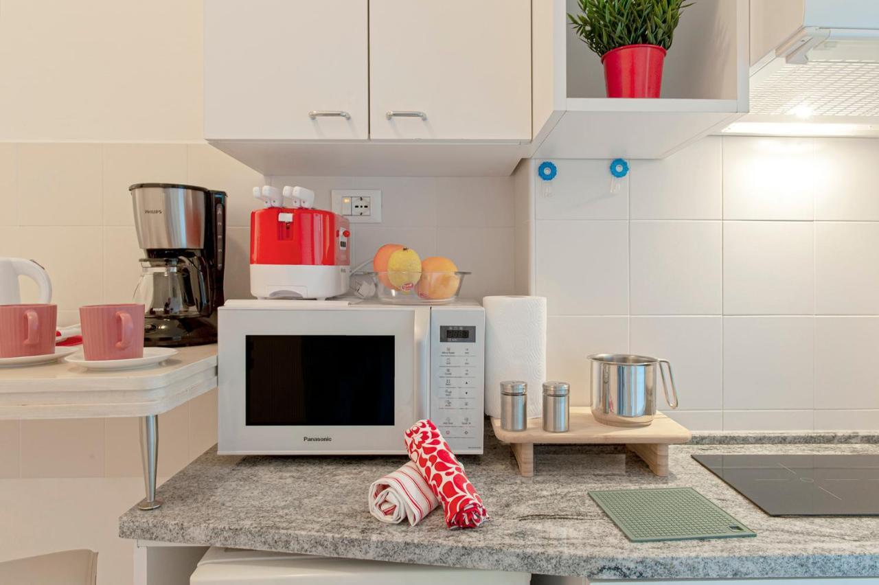 L'Angolo Di Grace Apartment Livorno Ngoại thất bức ảnh