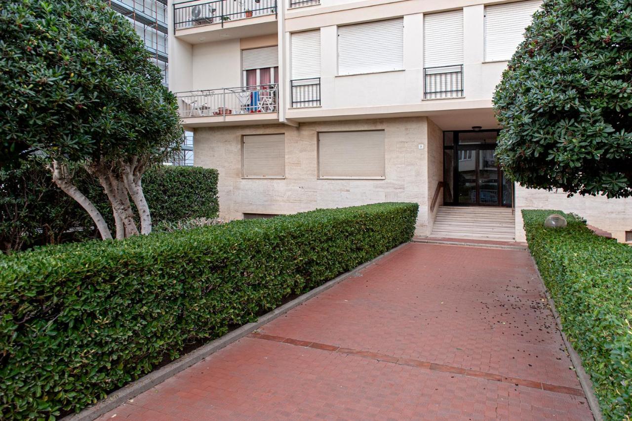 L'Angolo Di Grace Apartment Livorno Ngoại thất bức ảnh